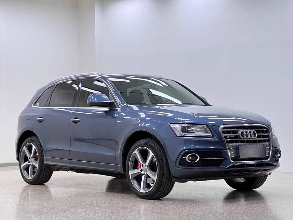 2015年10月奧迪 奧迪Q5  2013款 45 TFSI quattro 運(yùn)動(dòng)型