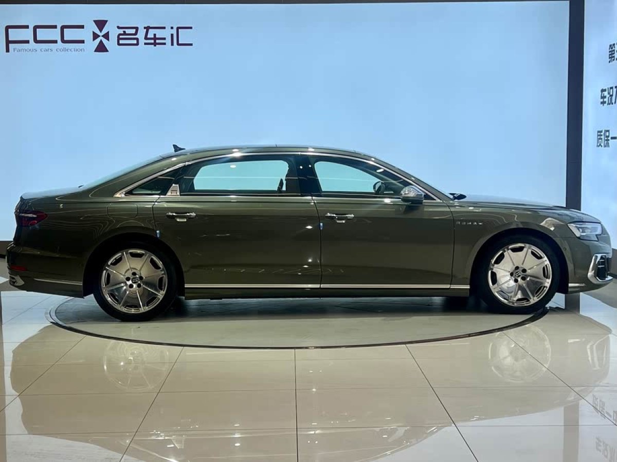 奧迪 奧迪A8  2022款 A8L Horch創(chuàng)始人版 傳奇型圖片