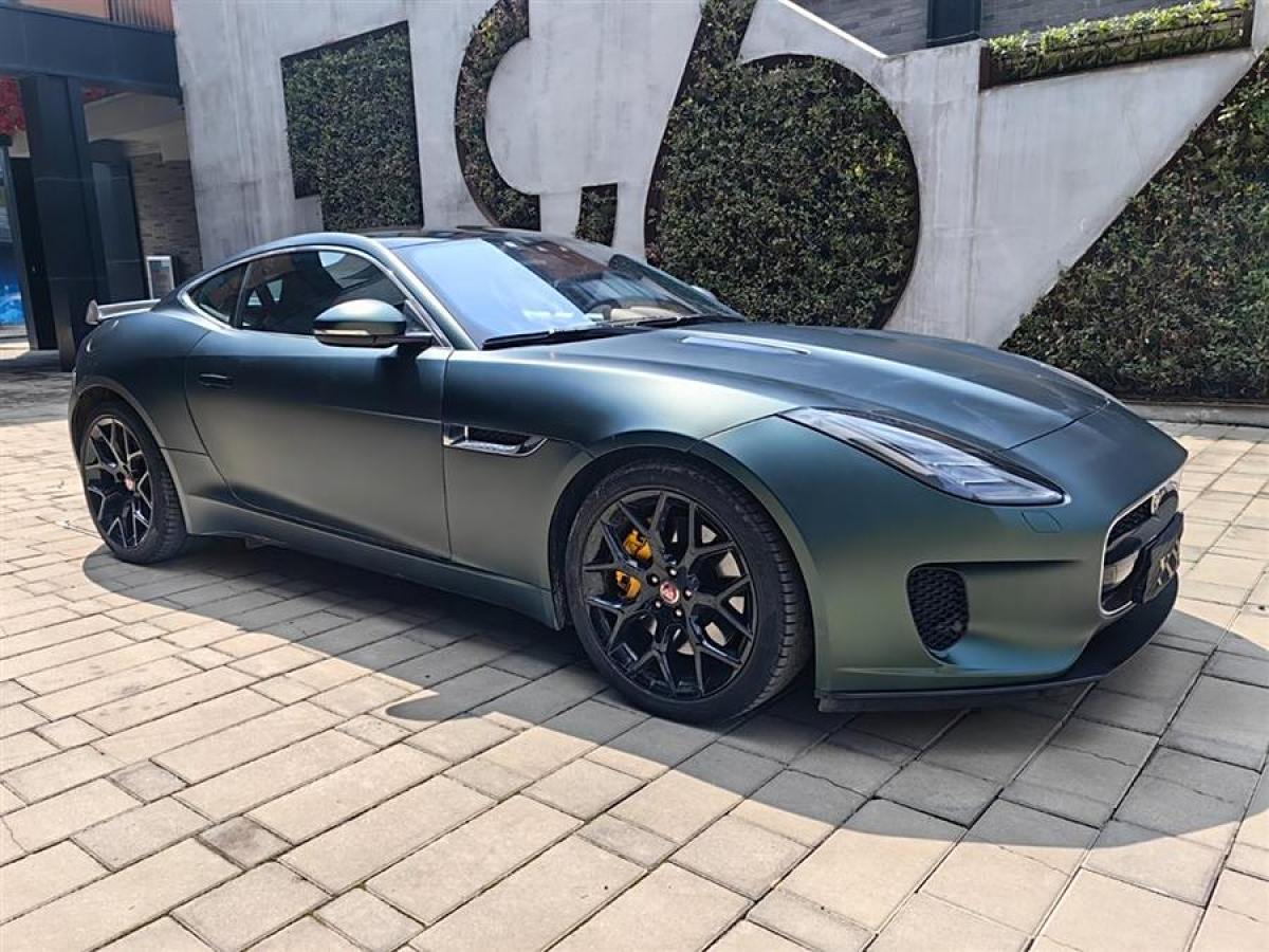 2019年6月捷豹 F-TYPE  2019款 2.0T 硬頂版