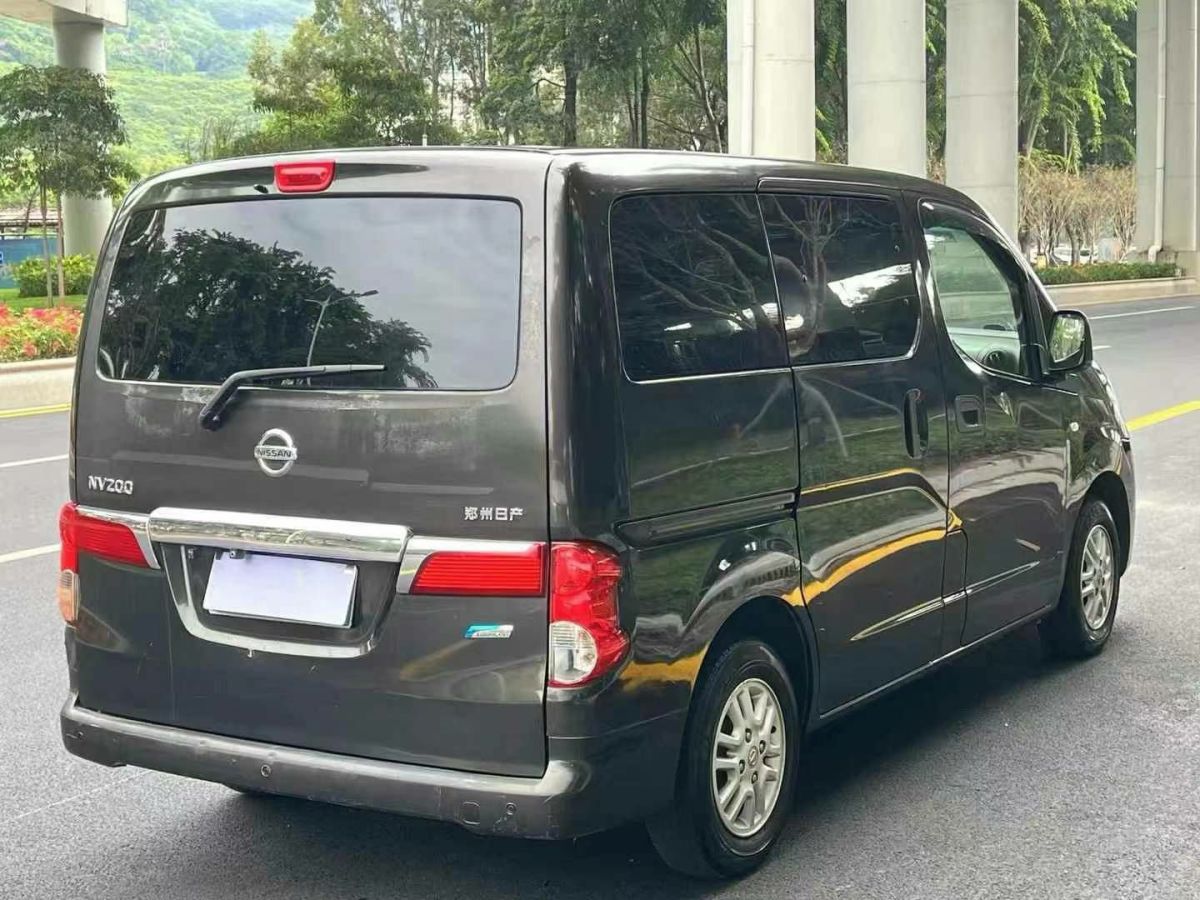 日產(chǎn) NV200  2014款 1.6L CVT豪華型 國IV圖片