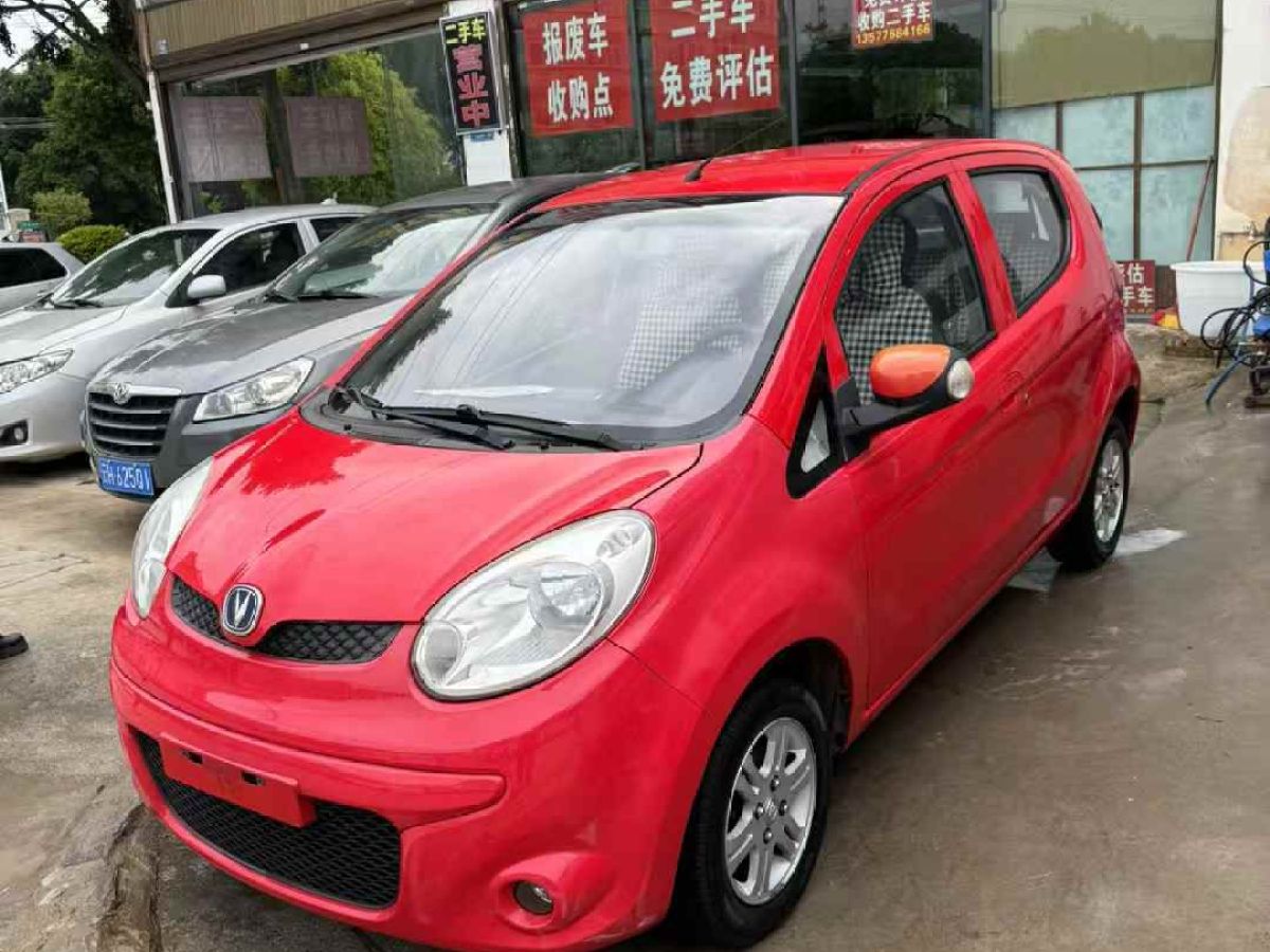 長(zhǎng)安 奔奔  2015款 1.4L 手動(dòng)舒適型 國(guó)IV圖片