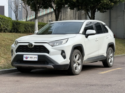 2021年5月 豐田 RAV4 榮放 2.0L CVT兩驅(qū)風(fēng)尚版圖片