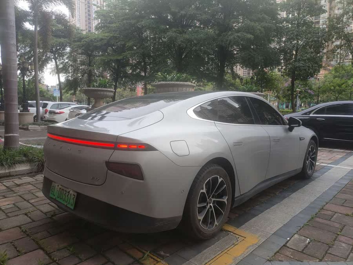 小鵬 P7  2022款 670E+鵬翼版圖片