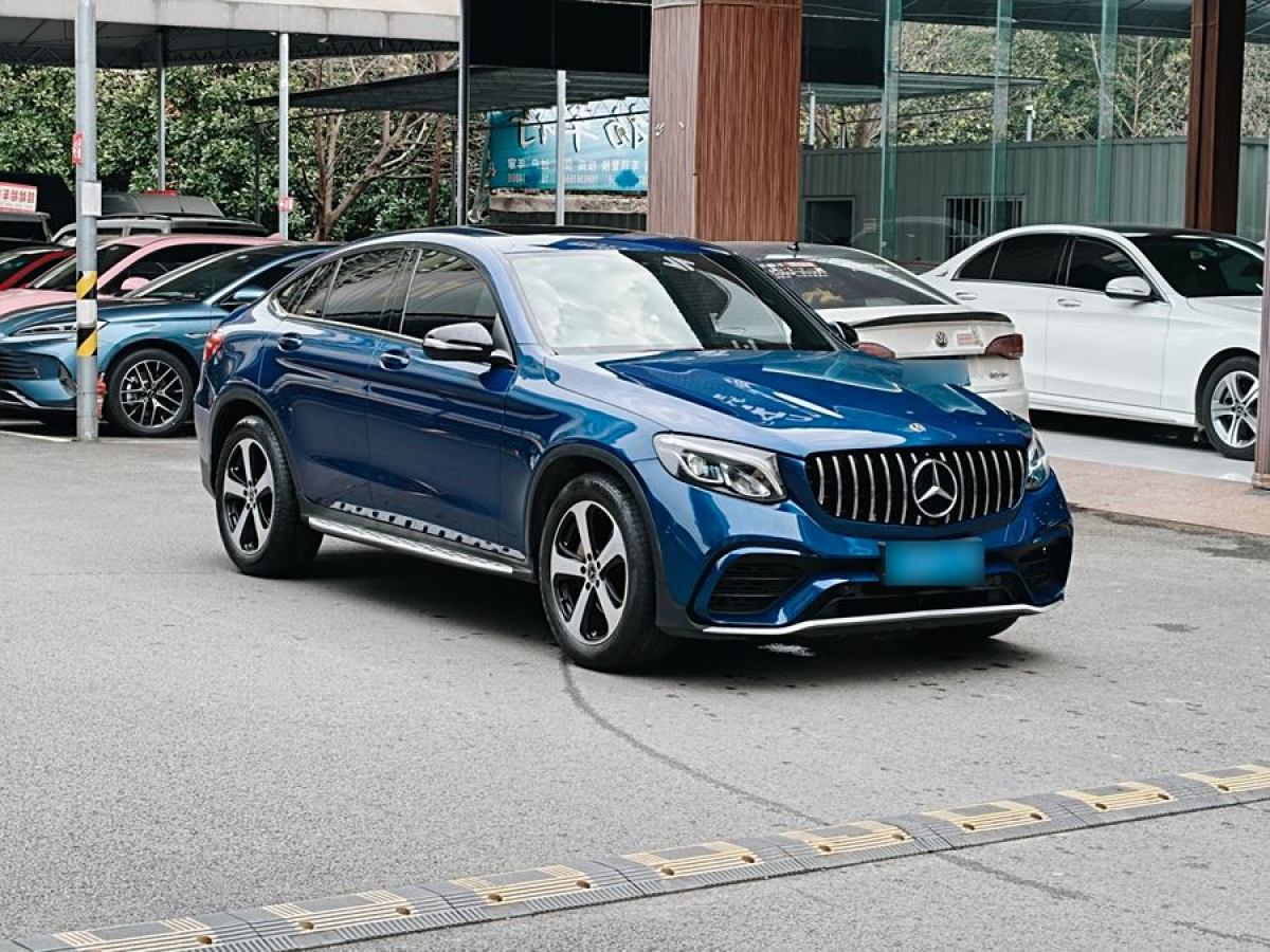 奔馳 奔馳GLC  2022款 改款 GLC 300 4MATIC 轎跑SUV圖片