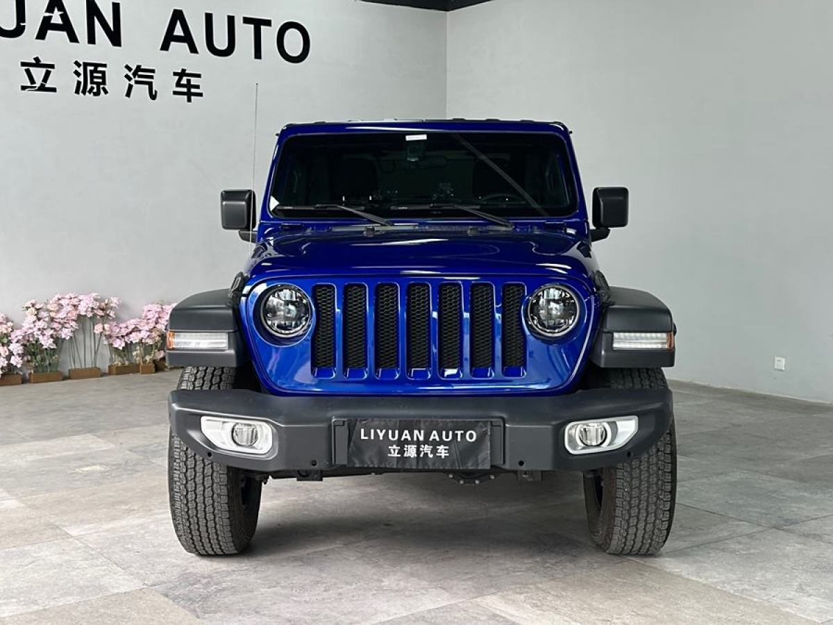 Jeep 牧馬人  2019款 2.0T Sahara 兩門版 國VI圖片