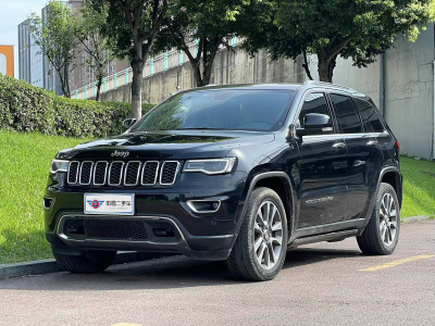 2019年5月 Jeep 大切诺基(进口) 3.0L 舒享导航版图片