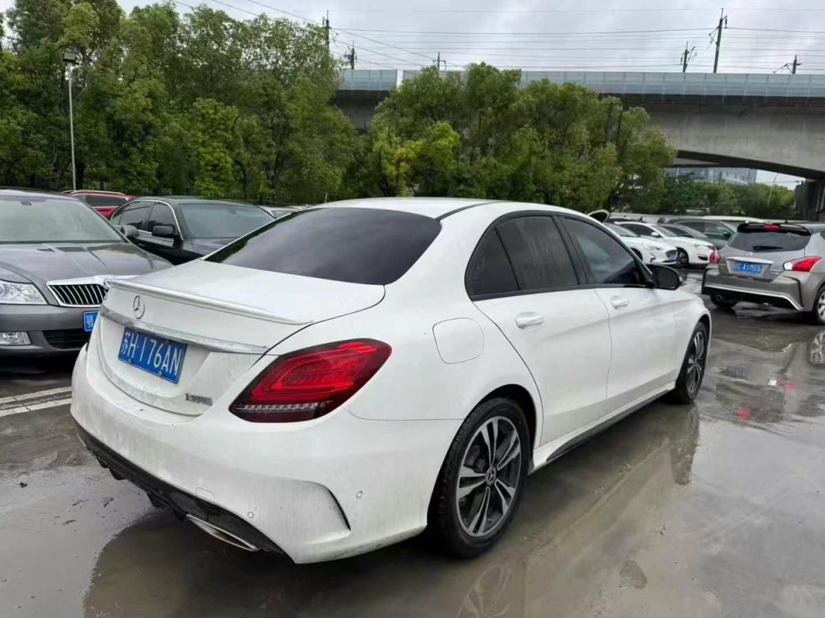 奔馳 奔馳C級(jí)  2020款 C 300 L圖片