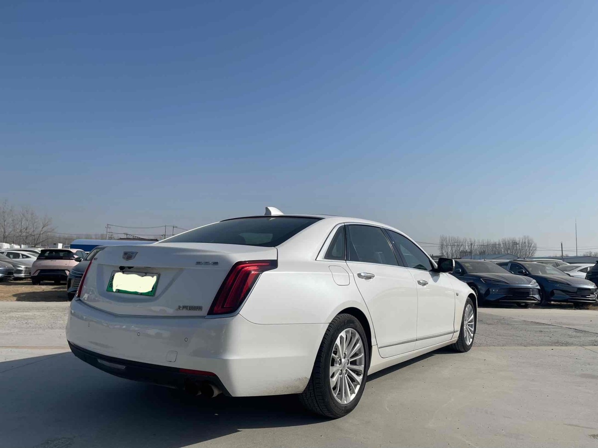 凱迪拉克 CT6 PLUG-IN  2017款 30E 精英型圖片