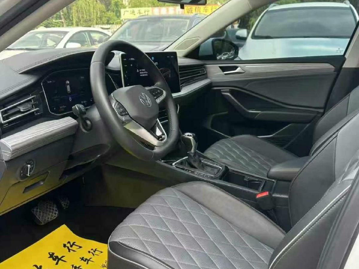大眾 一汽-大眾CC  2023款 330TSI 炫目版圖片