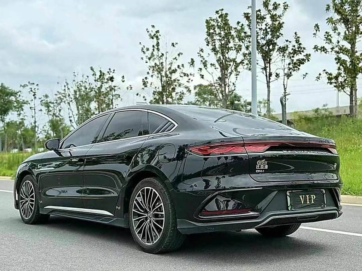 比亞迪 漢  2022款 DM-i 121KM 領(lǐng)航型圖片