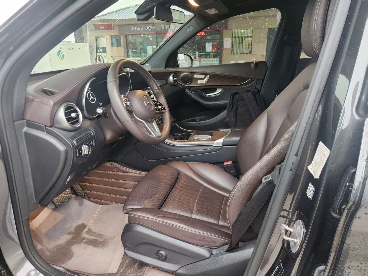 奔馳 奔馳GLC  2018款 改款 GLC 260 4MATIC 豪華型圖片