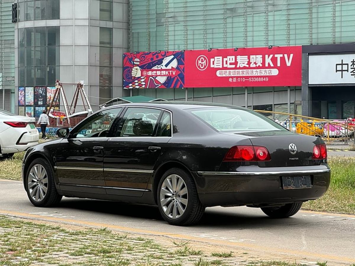 大众 辉腾  2009款 3.6L V6 4座加长行政版图片