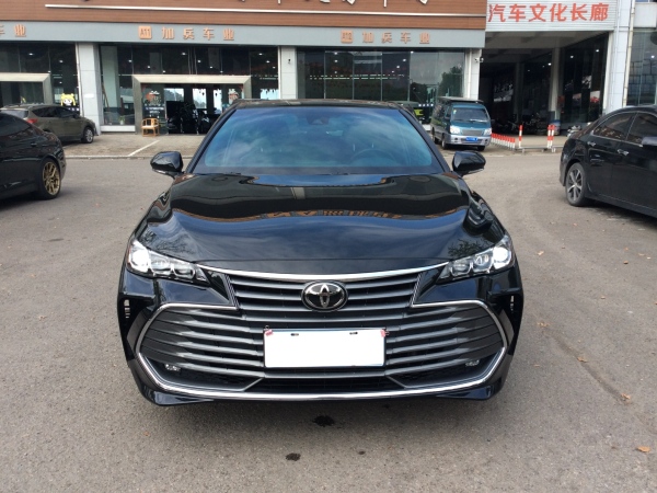 丰田 亚洲龙  2019款 2.0L XLE尊享版