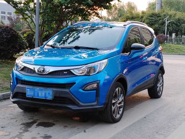 比亚迪 元  2016款 1.5L 自动豪华型