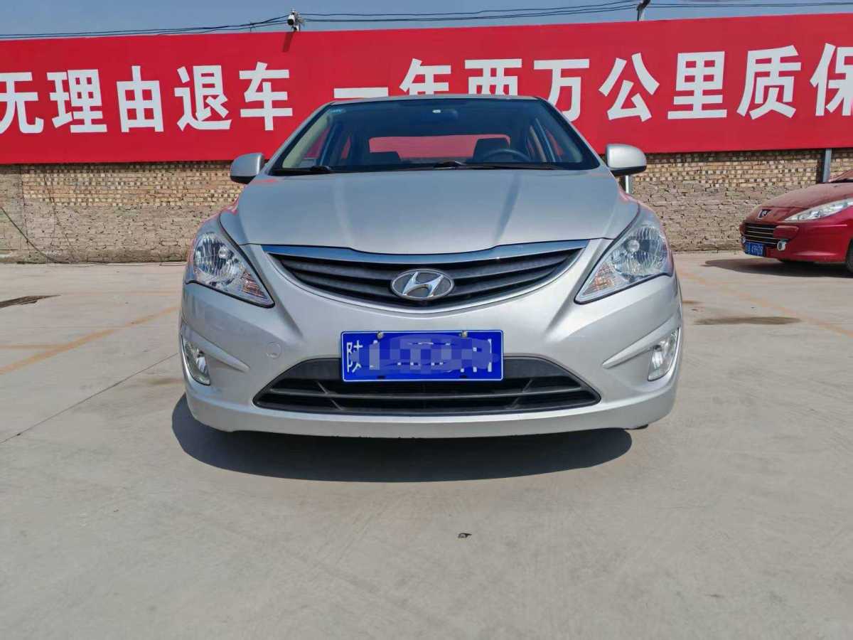 現(xiàn)代 瑞納  2011款 兩廂 1.4L 手動標準型GL圖片