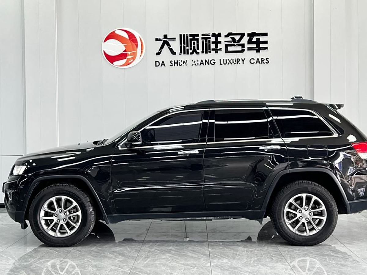 Jeep 大切諾基  2014款 3.0L 舒享導航版圖片