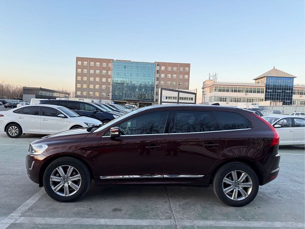 沃爾沃 XC60  2016款 T5 AWD 智遠(yuǎn)版圖片