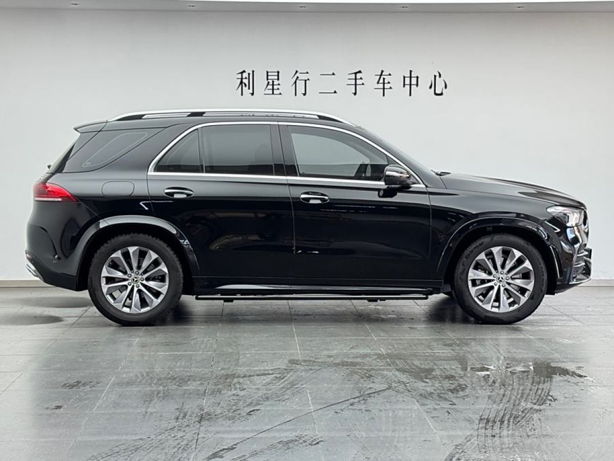 奔馳 奔馳GLE  2020款 改款 GLE 350 4MATIC 時尚型特別版圖片