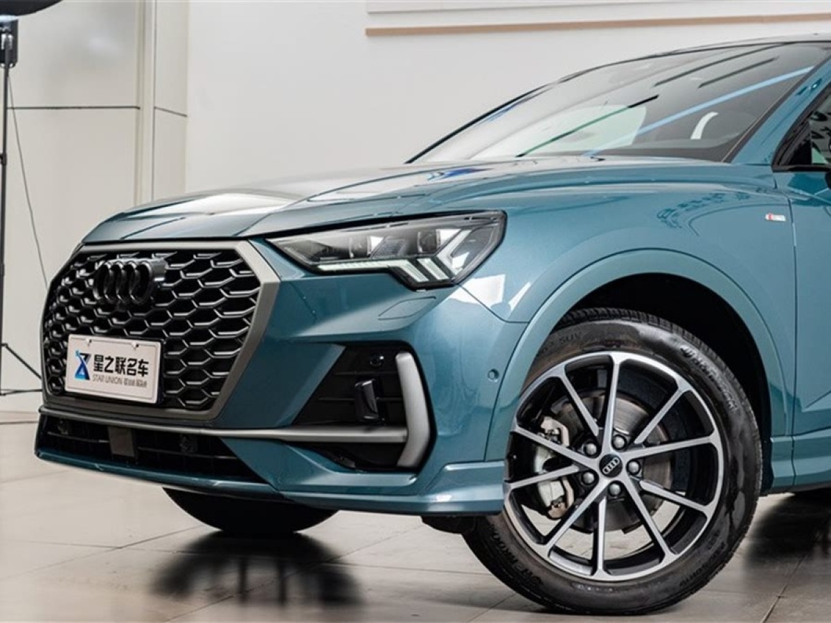 奧迪 奧迪Q3 Sportback  2024款 45 TFSI quattro 上市特別版圖片