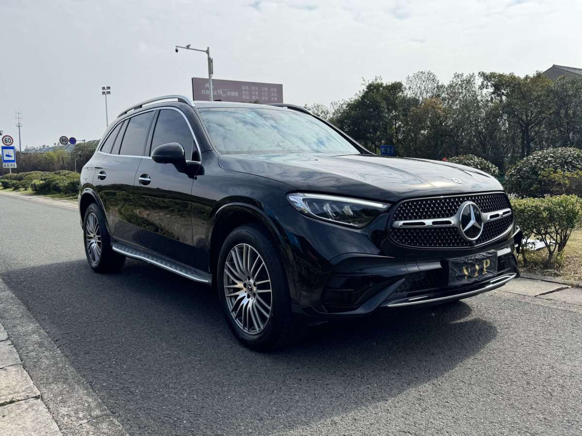 奔馳 奔馳GLC  2023款 改款 GLC 300 L 4MATIC 動感型 5座圖片