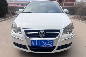 Polo 大眾 勁取 1.6L 手動雅致版