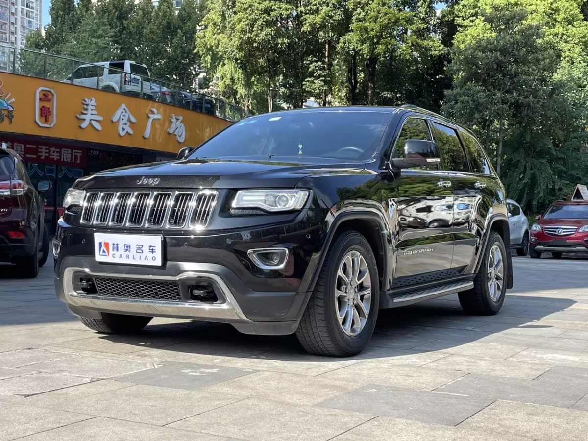 Jeep 大切諾基  2014款 3.6L 精英導(dǎo)航版圖片