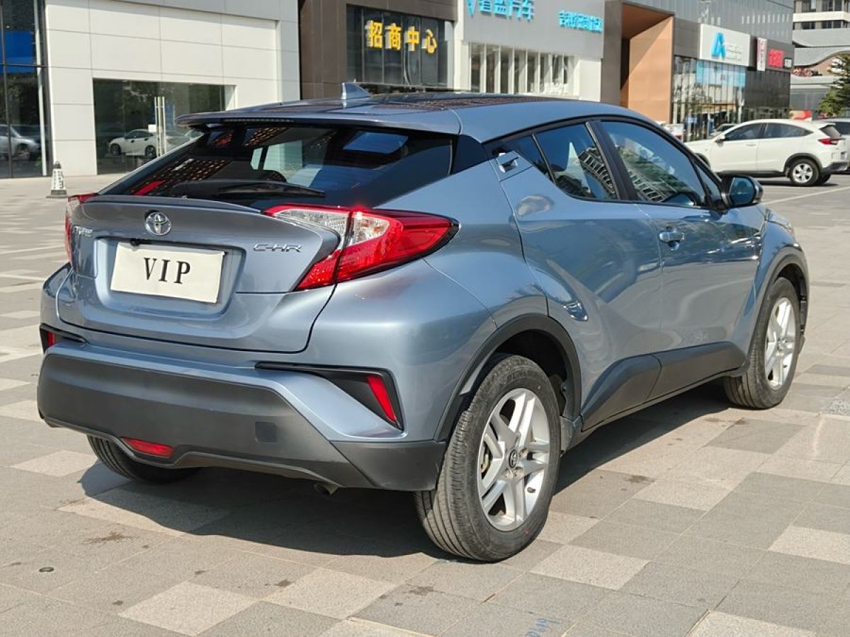 豐田 C-HR  2022款 2.0L 舒適版圖片