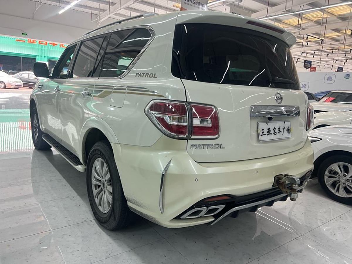 日產(chǎn) 途樂  2018款 4.0L 領(lǐng)英型圖片