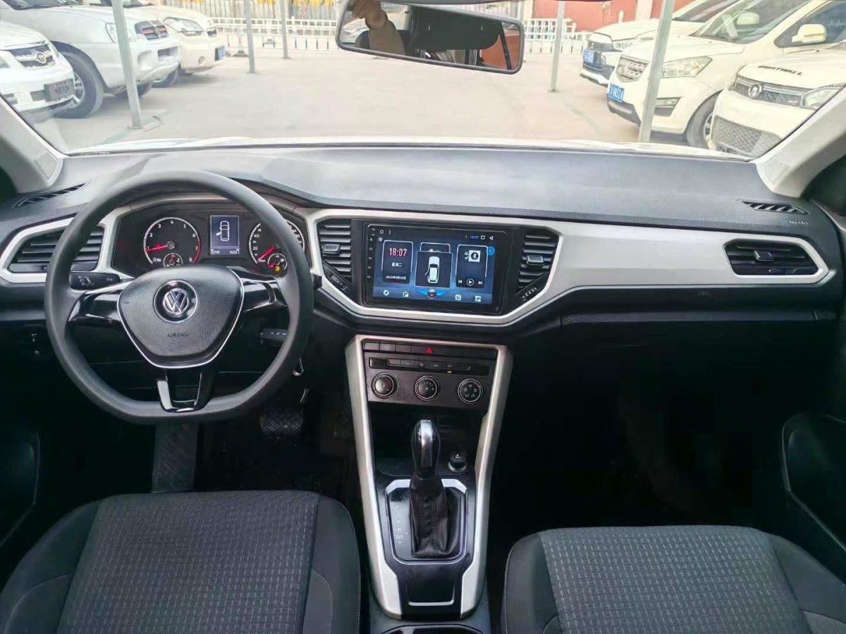 大眾 T-ROC探歌  2019款 230TSI DSG兩驅(qū)時尚型 國VI圖片