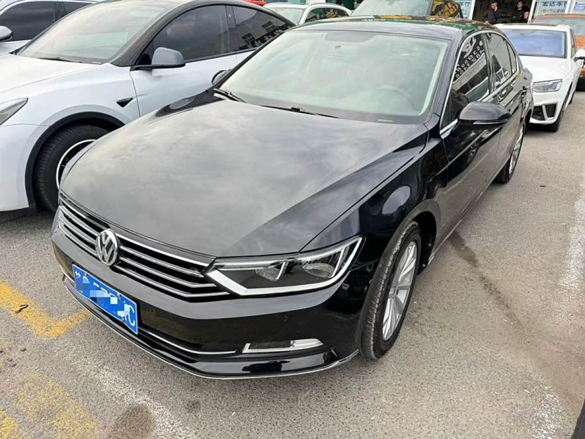 大眾 邁騰  2018款 330TSI DSG 領(lǐng)先型圖片