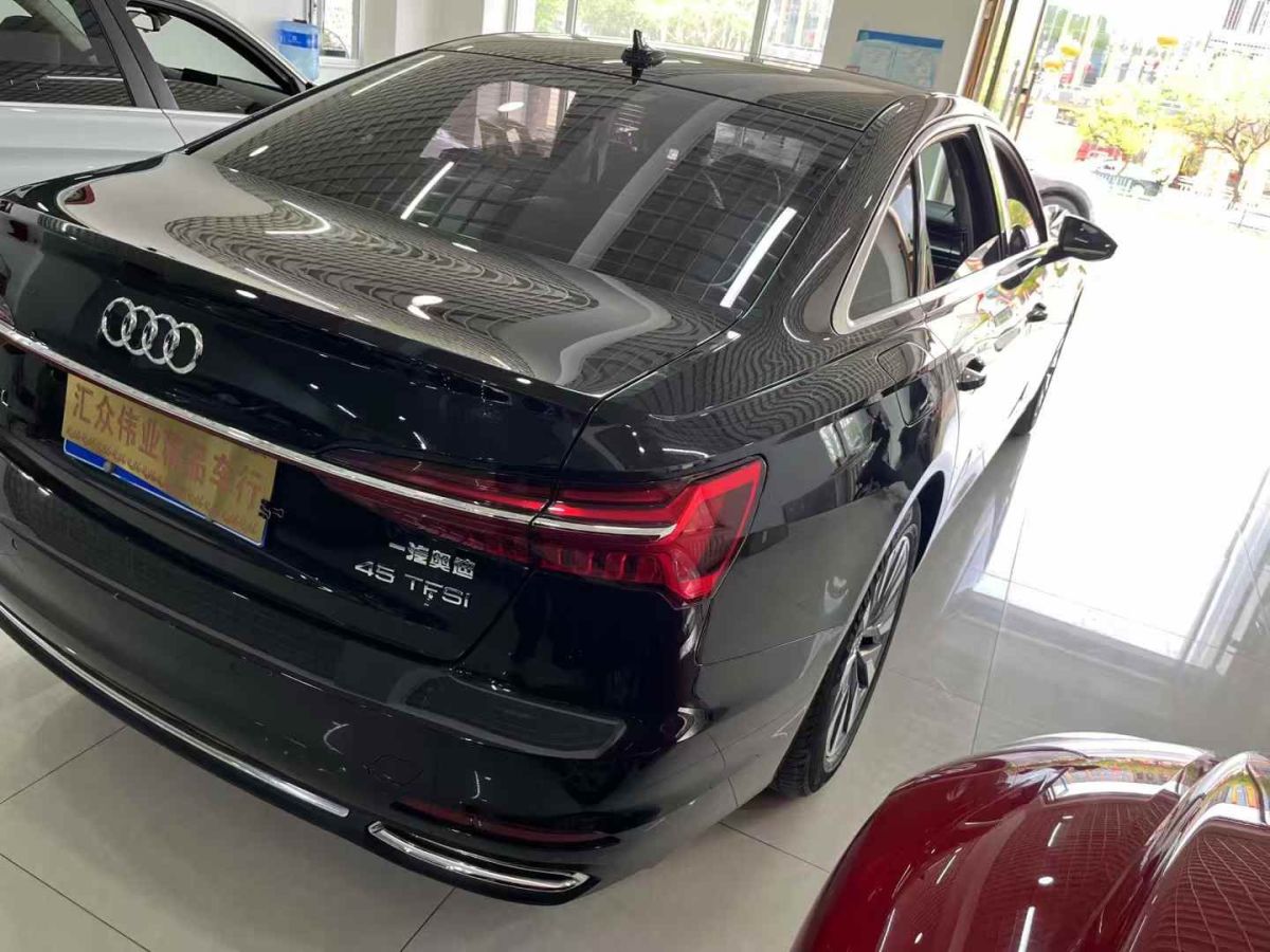 奧迪 奧迪A6L  2021款 45 TFSI 進享人生版圖片