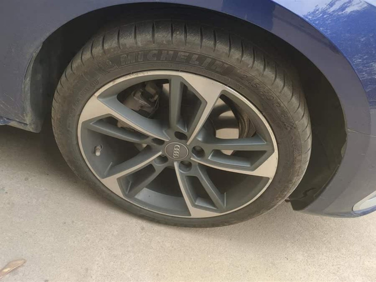 奧迪 奧迪A4L  2020款 40 TFSI 時(shí)尚動(dòng)感型圖片