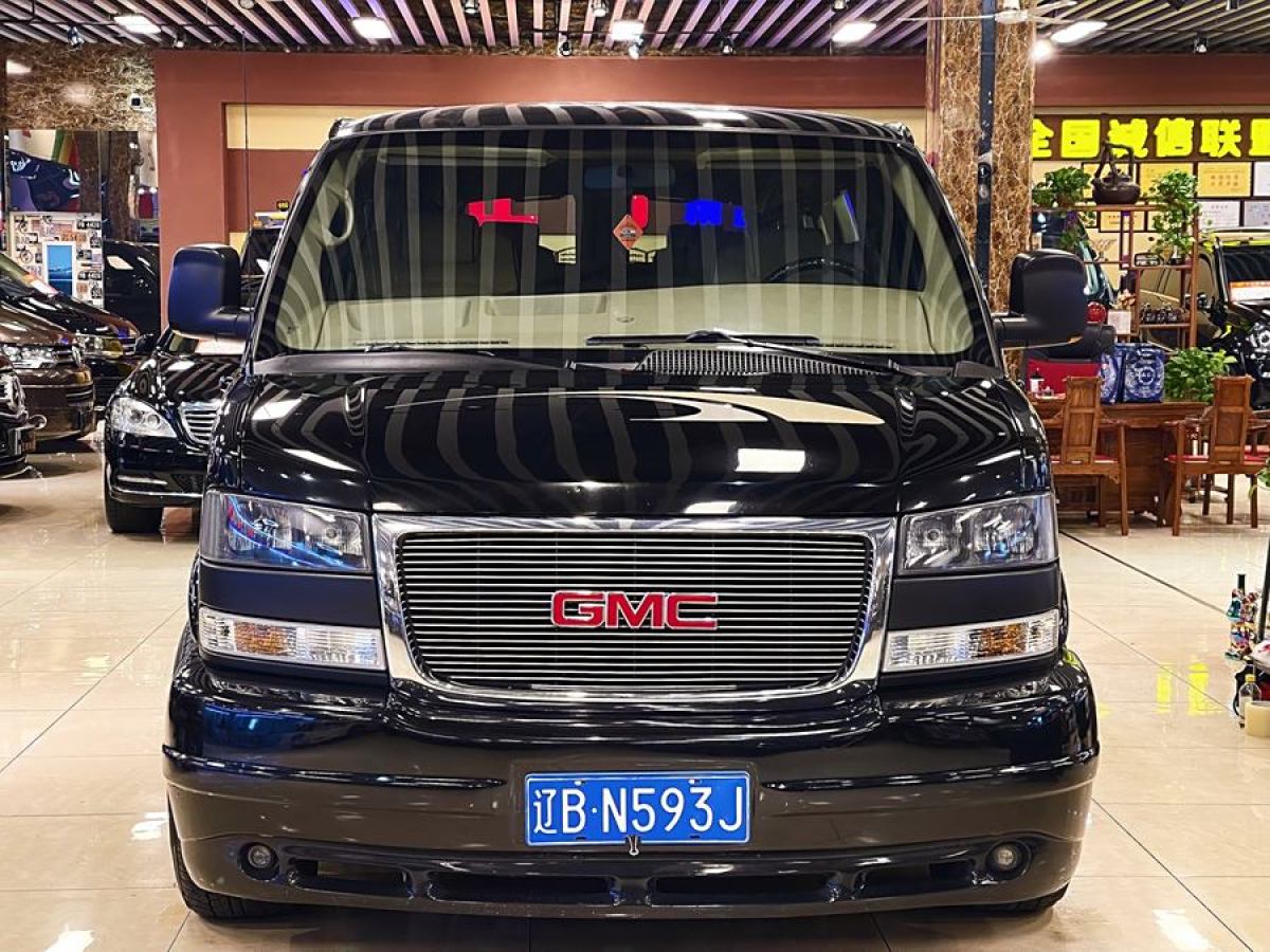 GMC SAVANA  2011款 5.3L 商務(wù)之星7座圖片