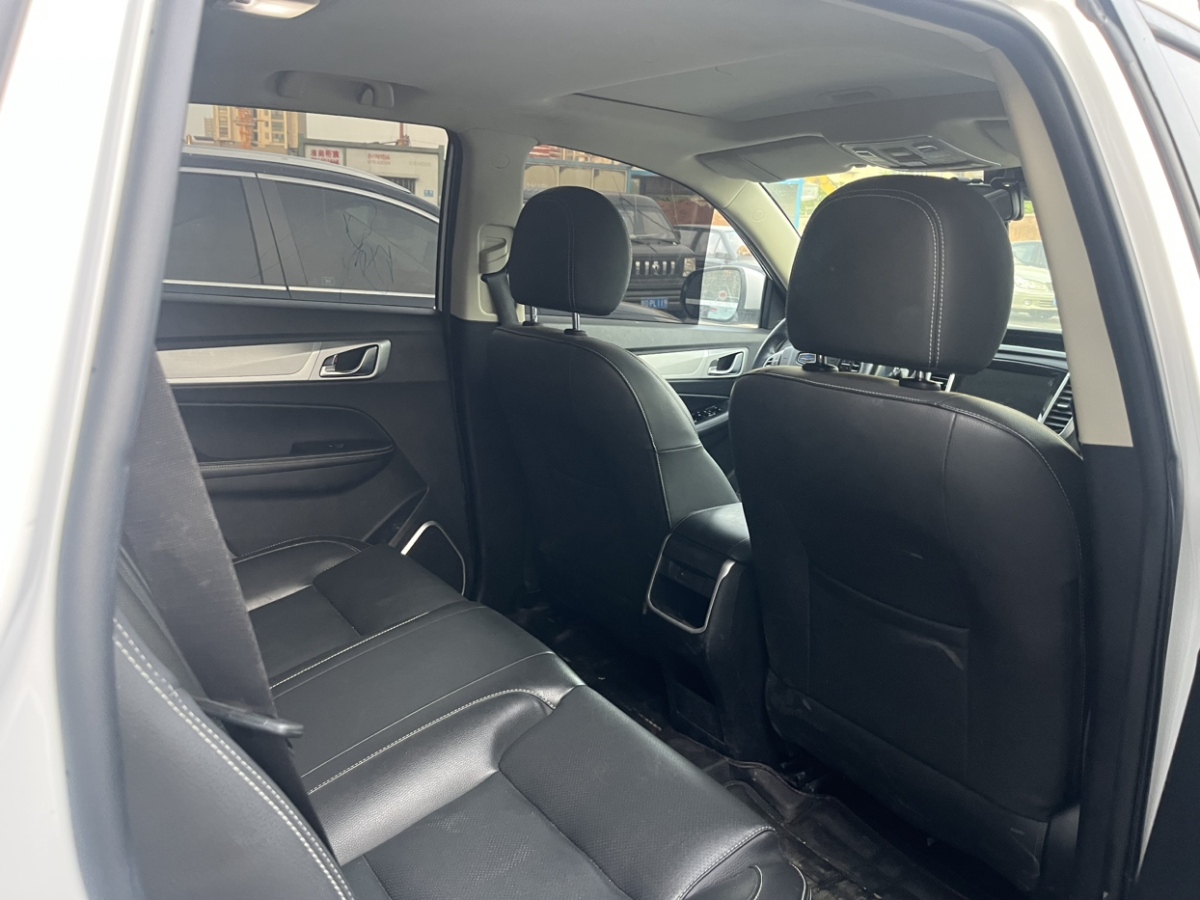 2018年6月吉利 远景SUV  2018款 1.8L 手动4G互联豪华型