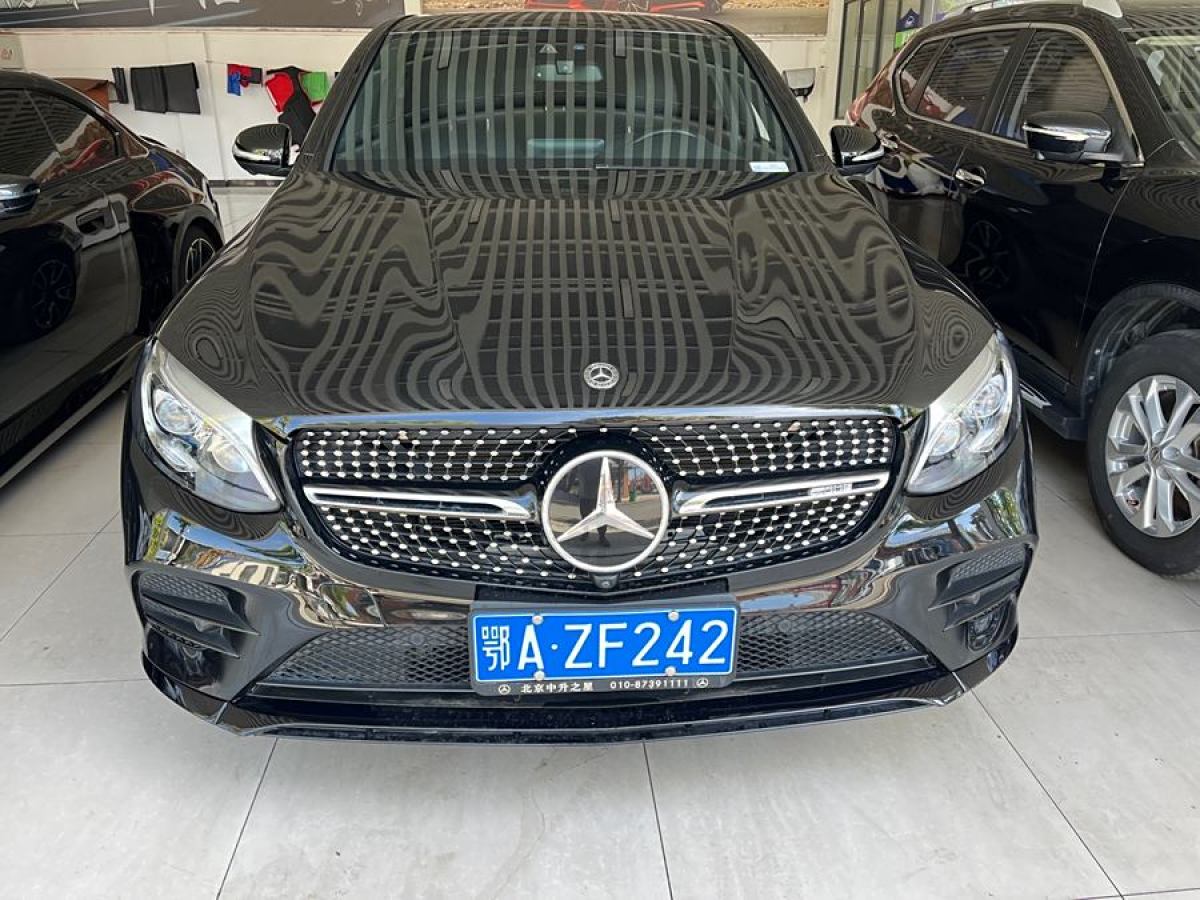 2019年10月奔馳 奔馳GLC轎跑 AMG  2017款 AMG GLC 43 4MATIC 轎跑SUV