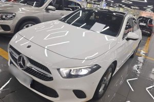 奔馳A級 奔馳 改款 A 200 L 運動轎車動感型