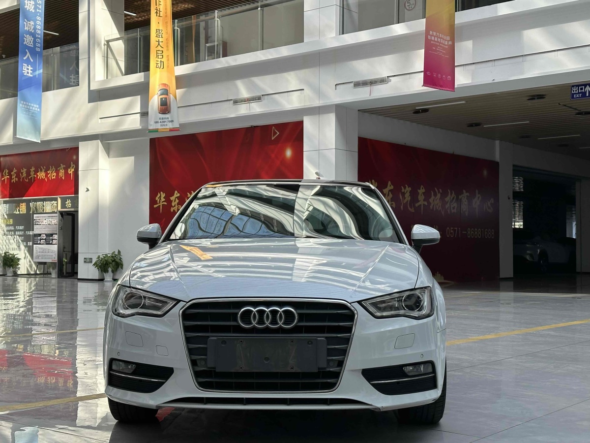 奧迪 奧迪A3  2015款 Sportback 35 TFSI 百萬紀(jì)念智領(lǐng)型圖片