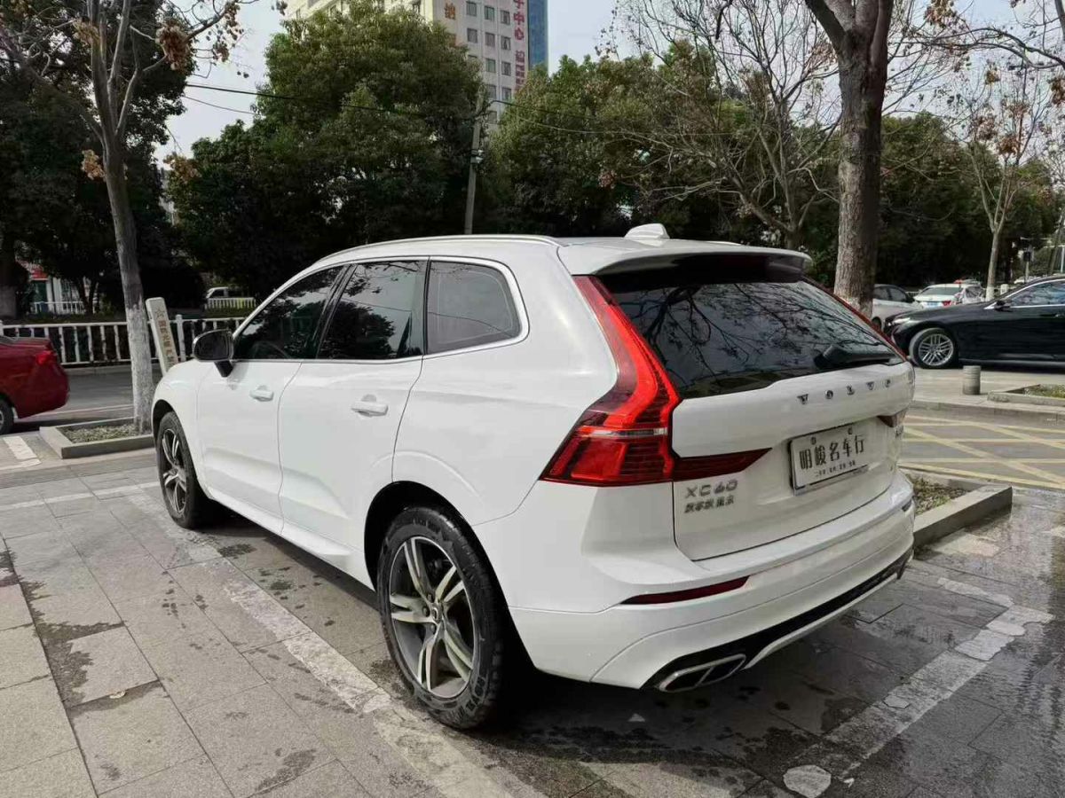 沃爾沃 XC60  2018款 T4 智逸版圖片