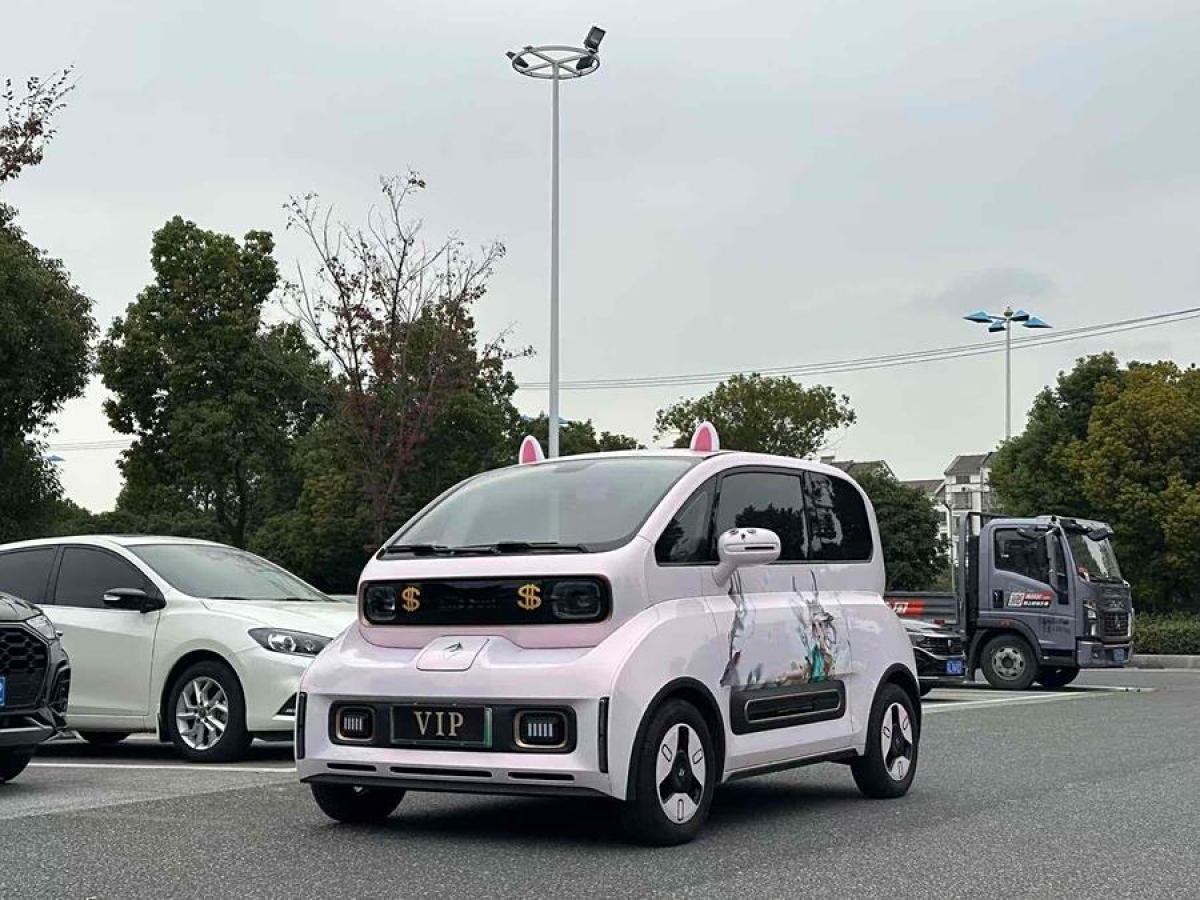 2024年2月寶駿 寶駿KiWi EV  2022款 設(shè)計(jì)師輕享版 三元鋰