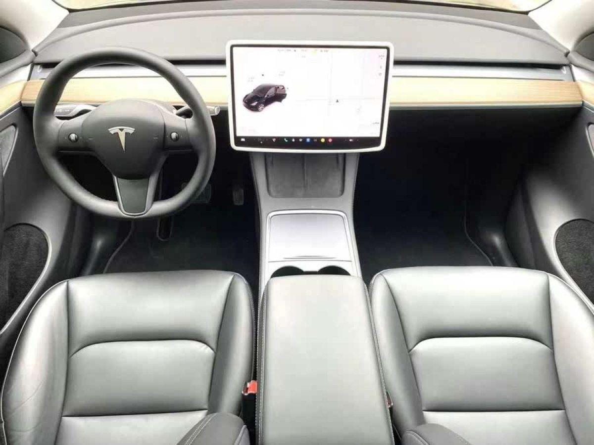 特斯拉 Model Y  2024款 長續(xù)航全輪驅(qū)動版圖片
