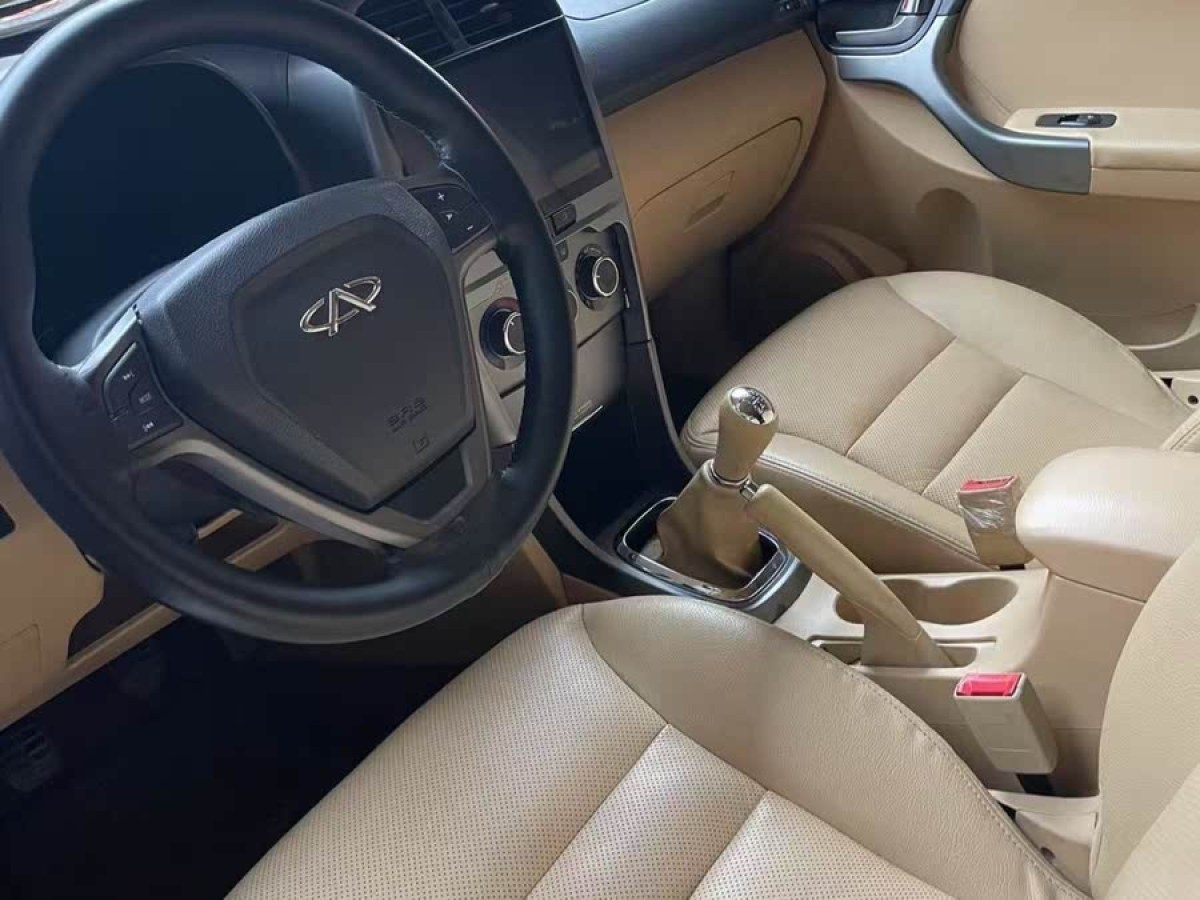奇瑞 瑞虎  2011款 精英版 1.6L 手動豪華型DVVT圖片