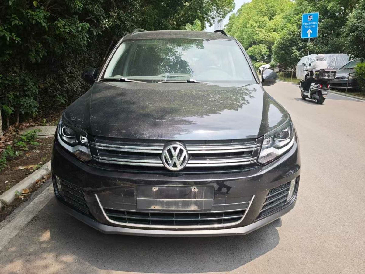 大眾 途觀  2014款 1.8TSI 自動(dòng)兩驅(qū)30周年紀(jì)念版圖片