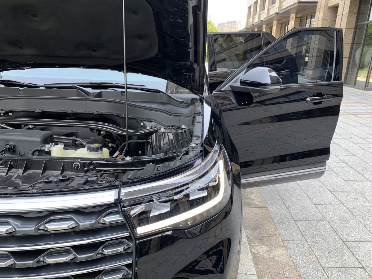 福特 探險(xiǎn)者  2023款 EcoBoost 285 后驅(qū)風(fēng)尚版 7座圖片