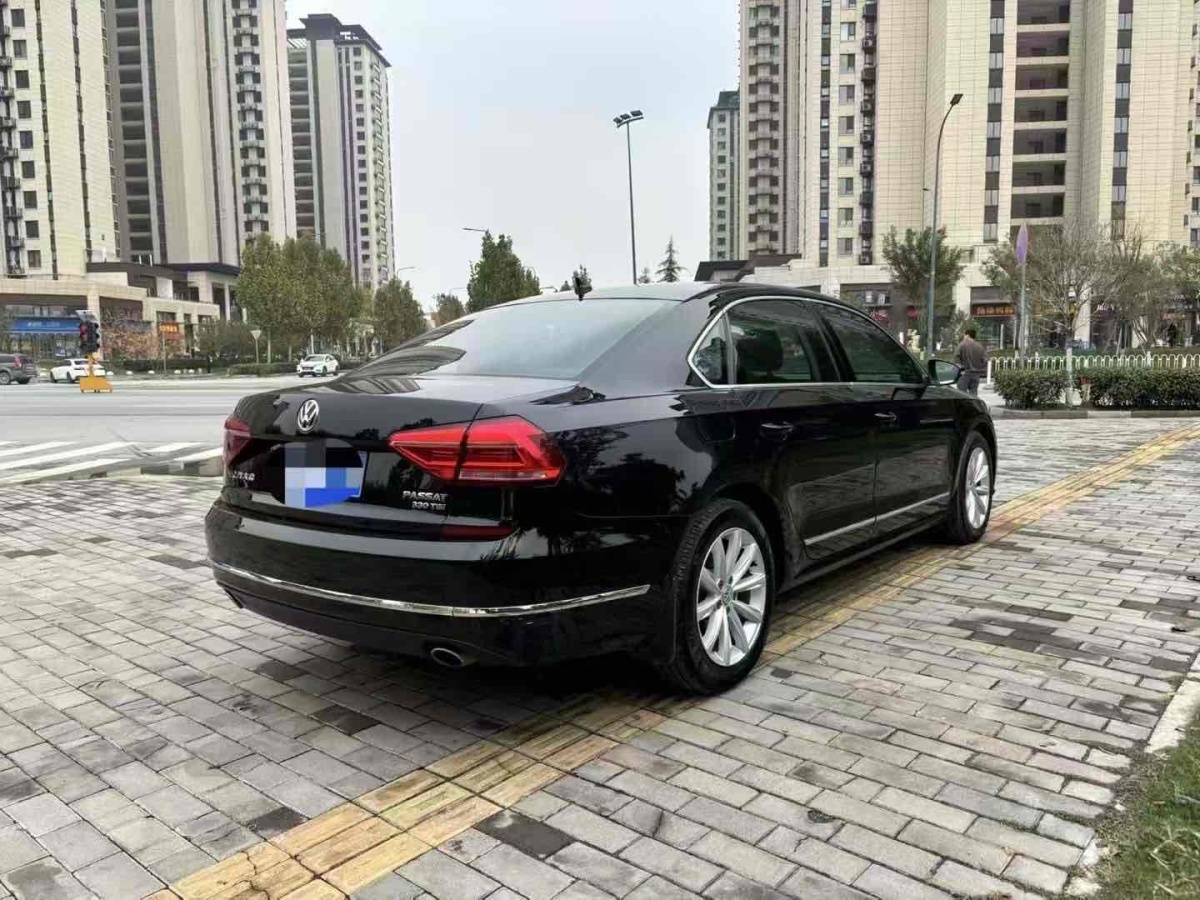 大眾 帕薩特  2017款 330TSI DSG尊榮版圖片