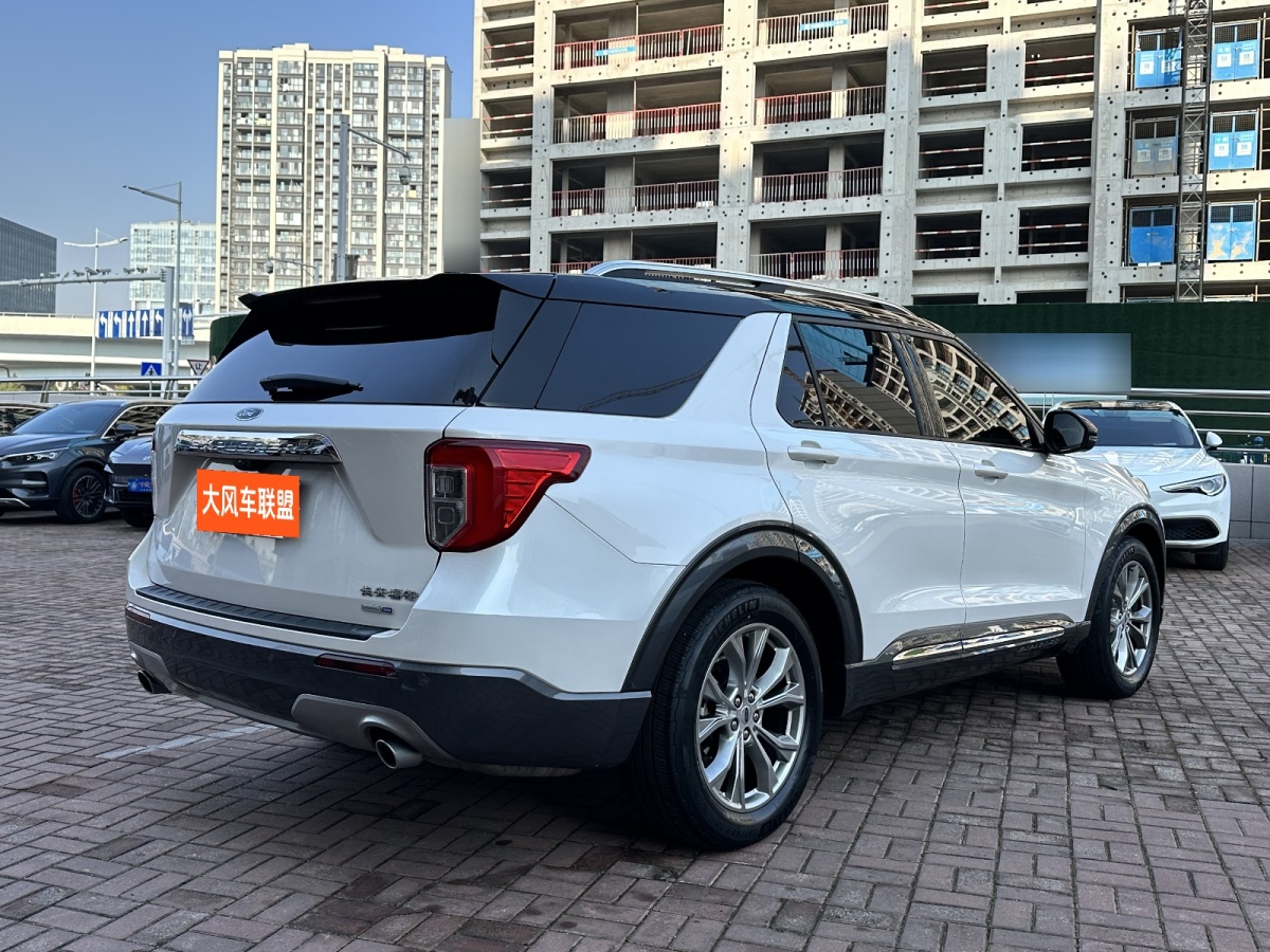 福特 探險(xiǎn)者  2023款 EcoBoost 285 后驅(qū)風(fēng)尚版 6座圖片