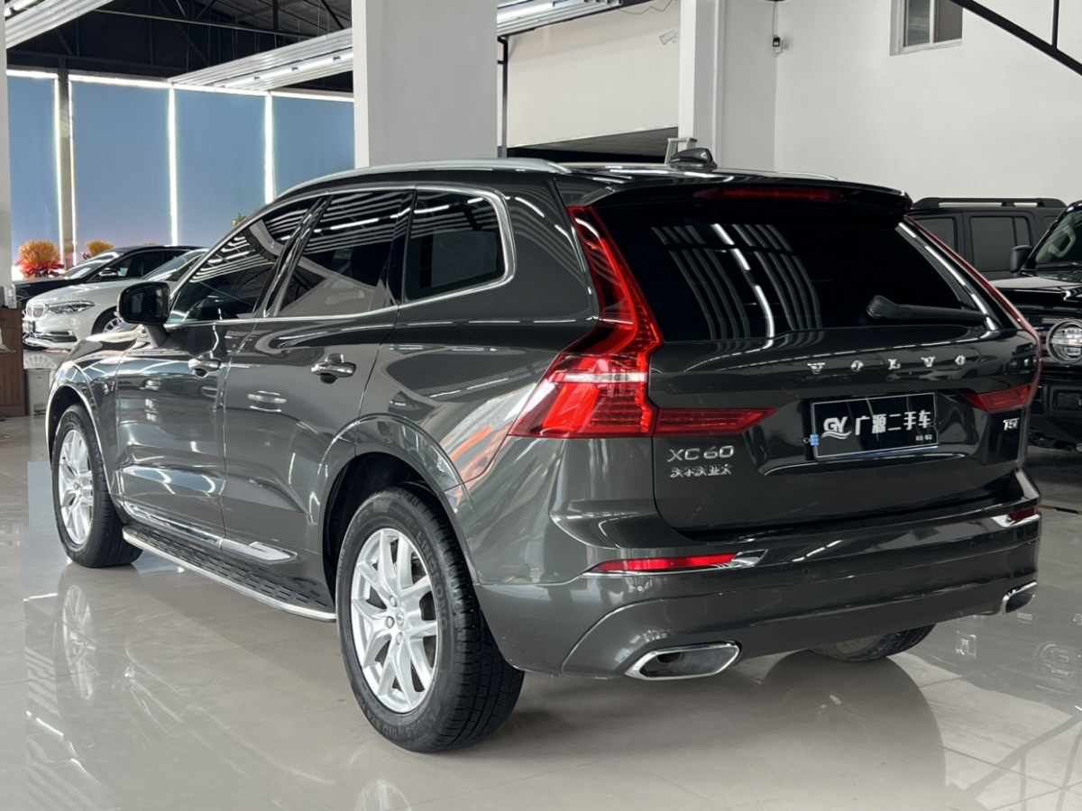 沃尔沃 XC60  2021款 T5 四驱智逸运动版图片