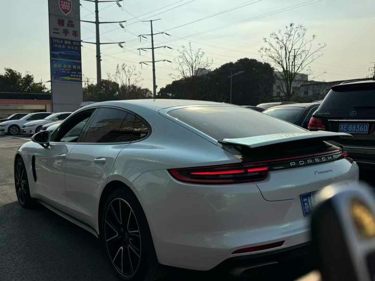 保時(shí)捷 Panamera新能源  2018款 Panamera 4 E-Hybrid 2.9T圖片