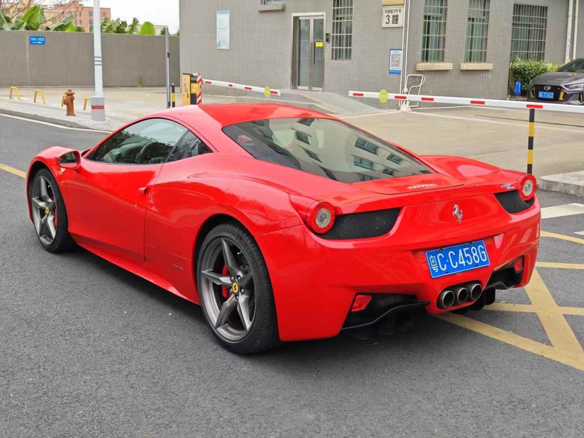 法拉利 GTC4Lusso  2017款 3.9T V8圖片