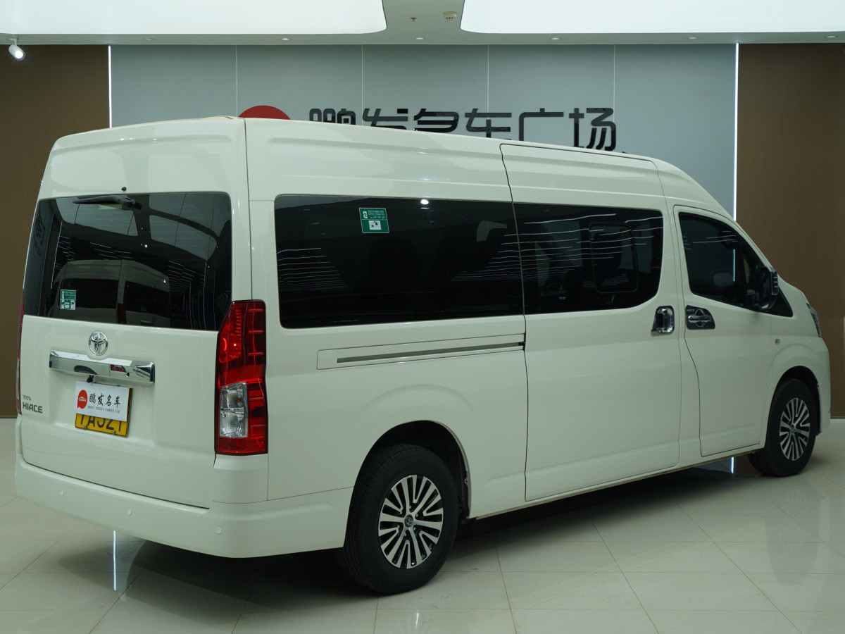 豐田 HIACE  2011款 2.7L自動標(biāo)準(zhǔn)版13座圖片