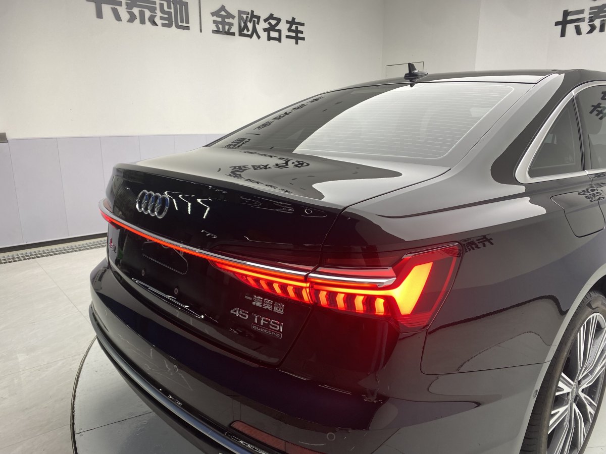 奧迪 奧迪A6L  2024款 45 TFSI quattro 臻選動(dòng)感型圖片